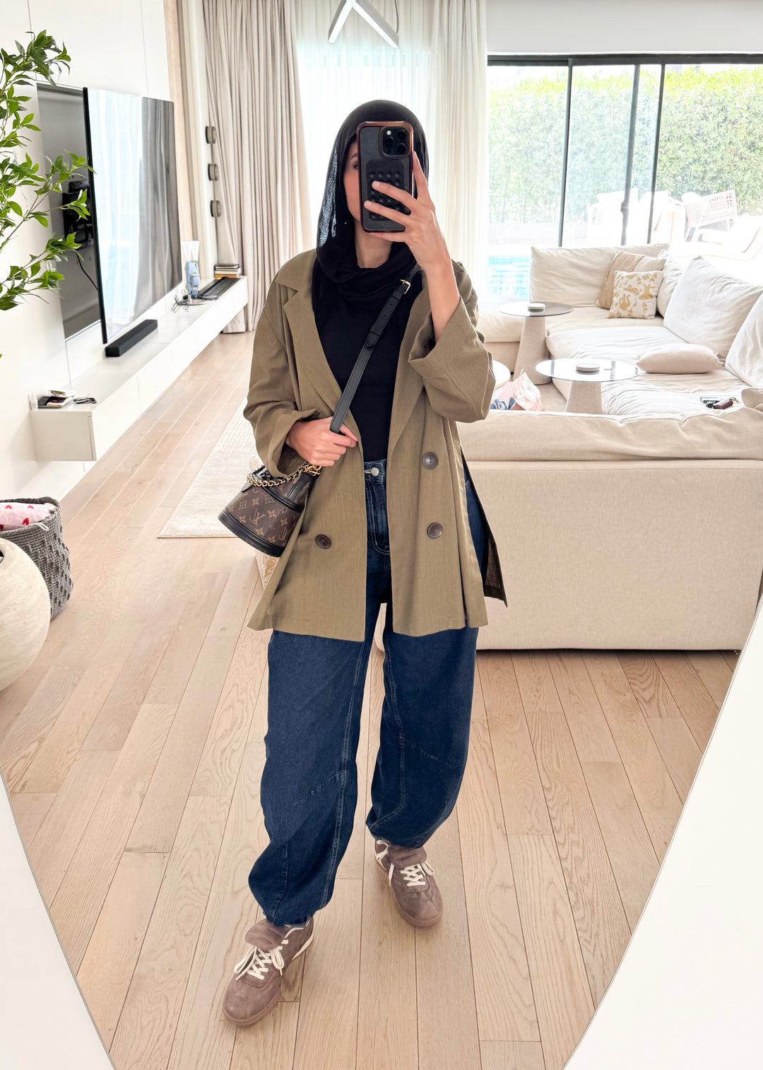 The Buttoned Slits Blazer