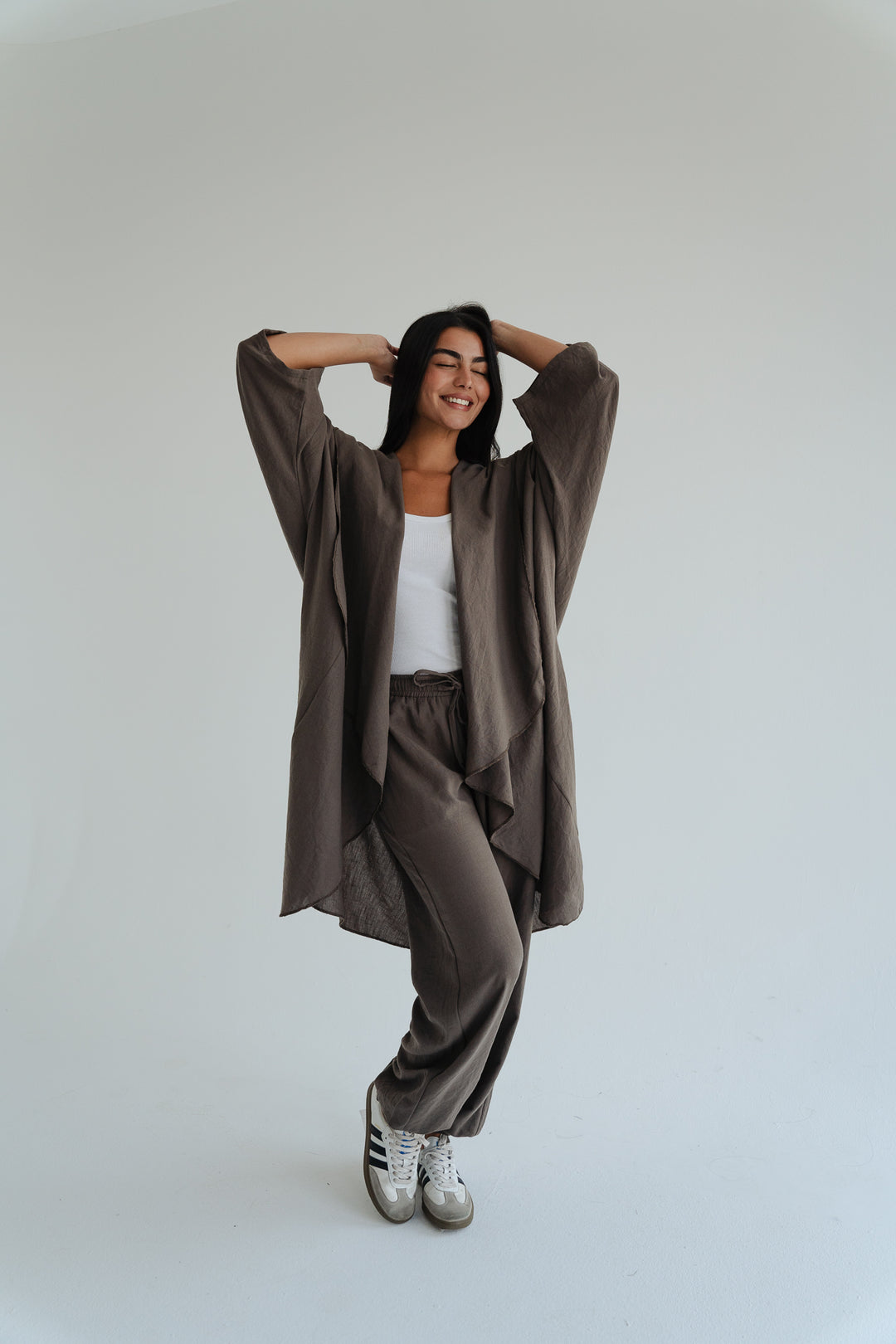 The Ripple Linen Set