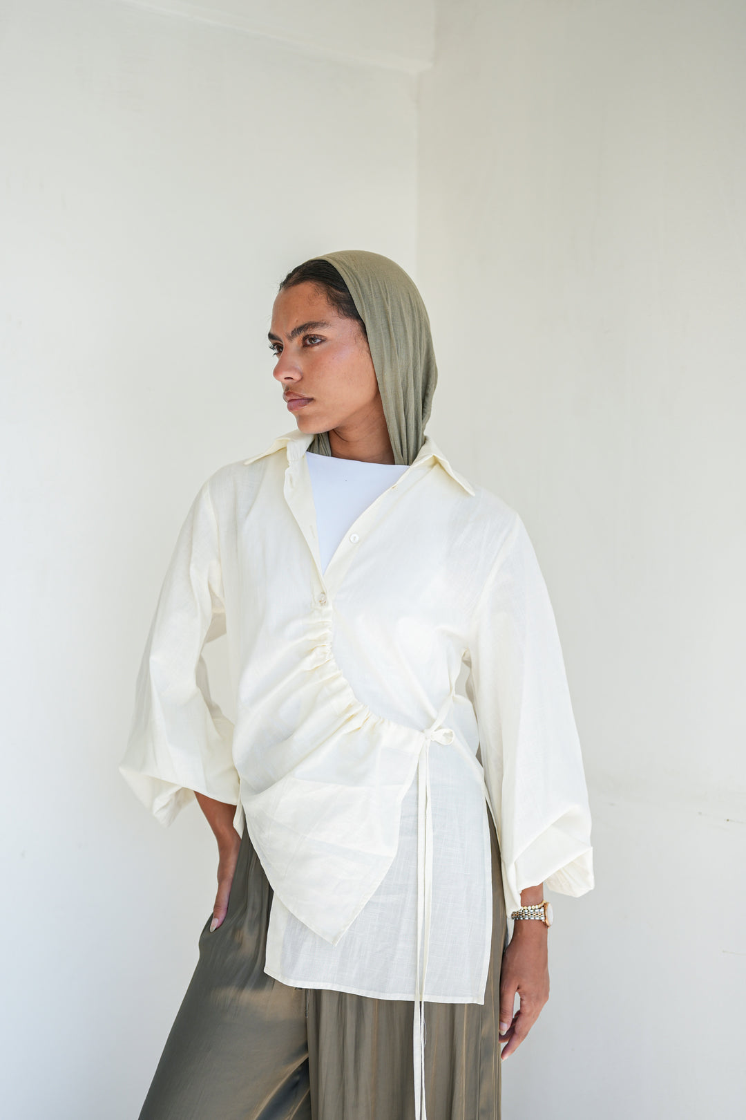 The Wrap Button Shirt - Off White