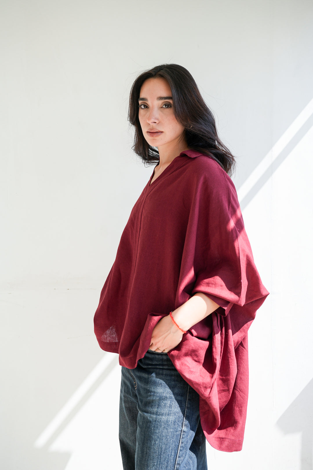 Linen V-Neck Top - Burgundy
