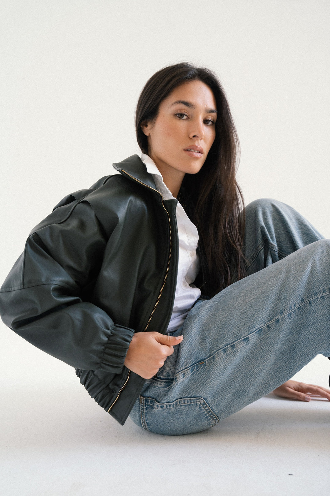 LEATHER BOMBER JACKET