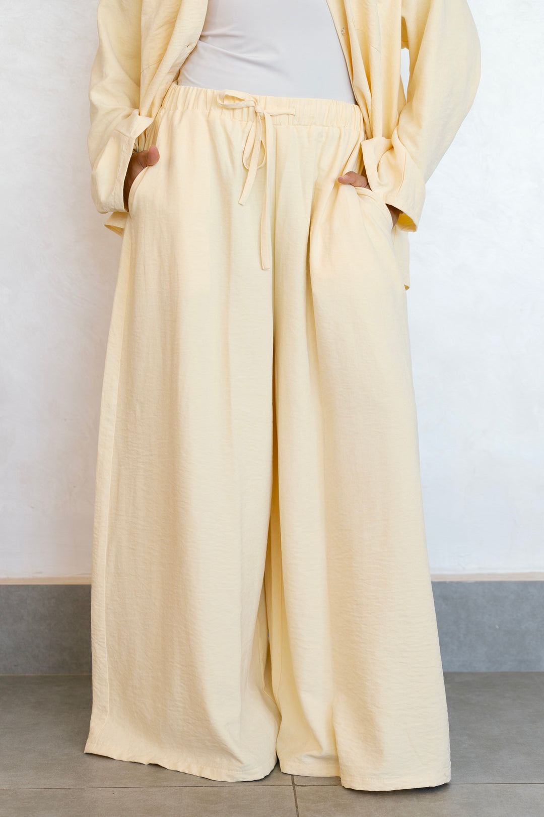 The Soild Flow Set - Butter Yellow