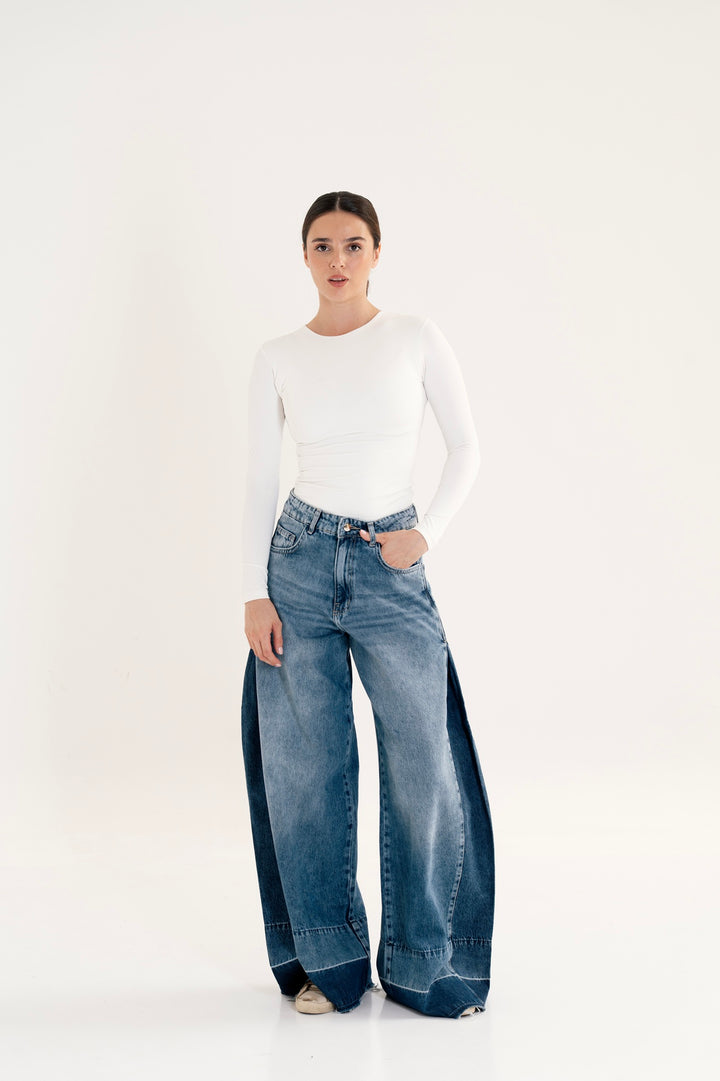Two-Tone Wide Leg Jeans