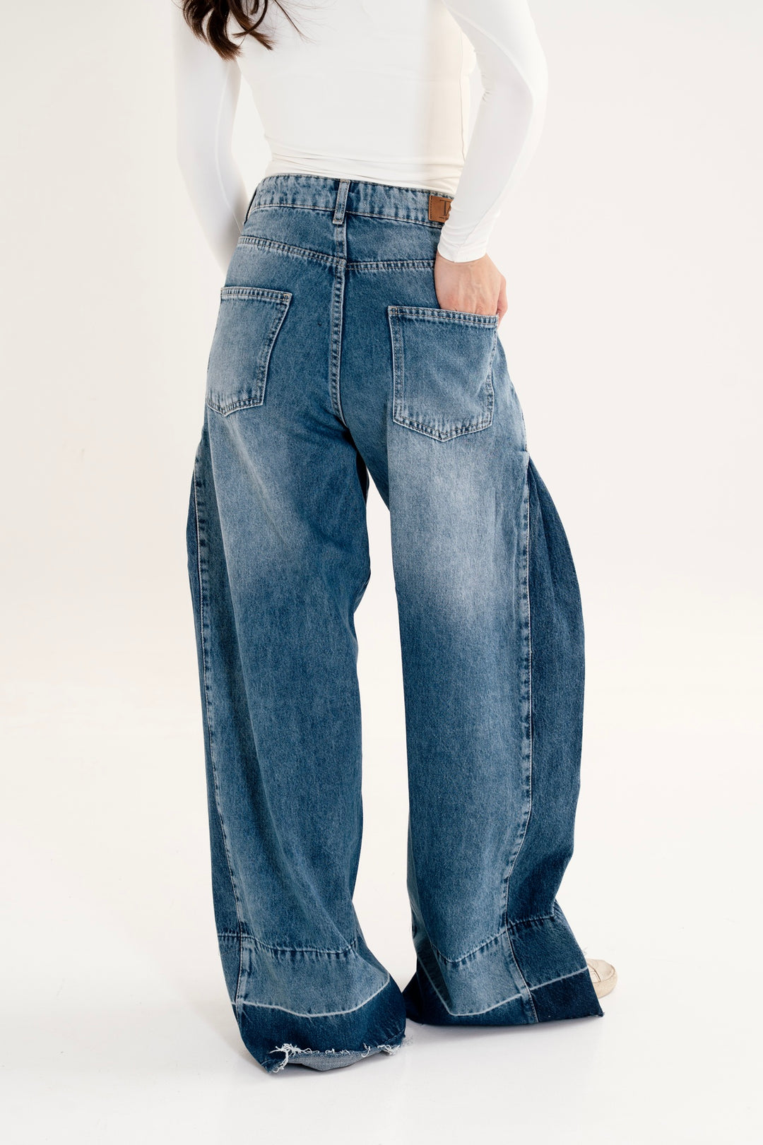 Two-Tone Wide Leg Jeans