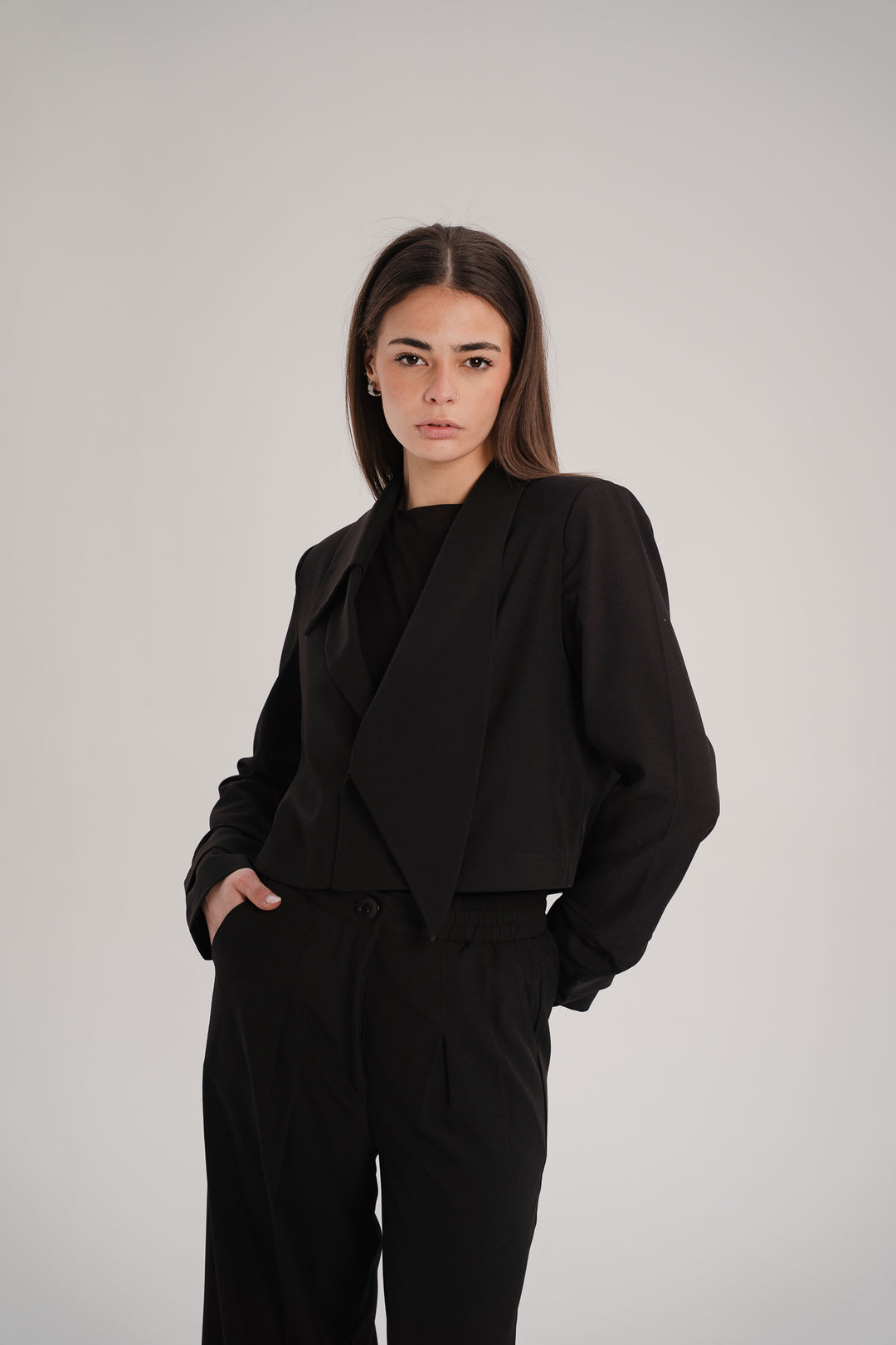 Formal Cropped Set