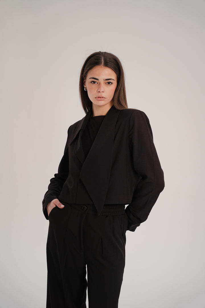 Formal Cropped Set