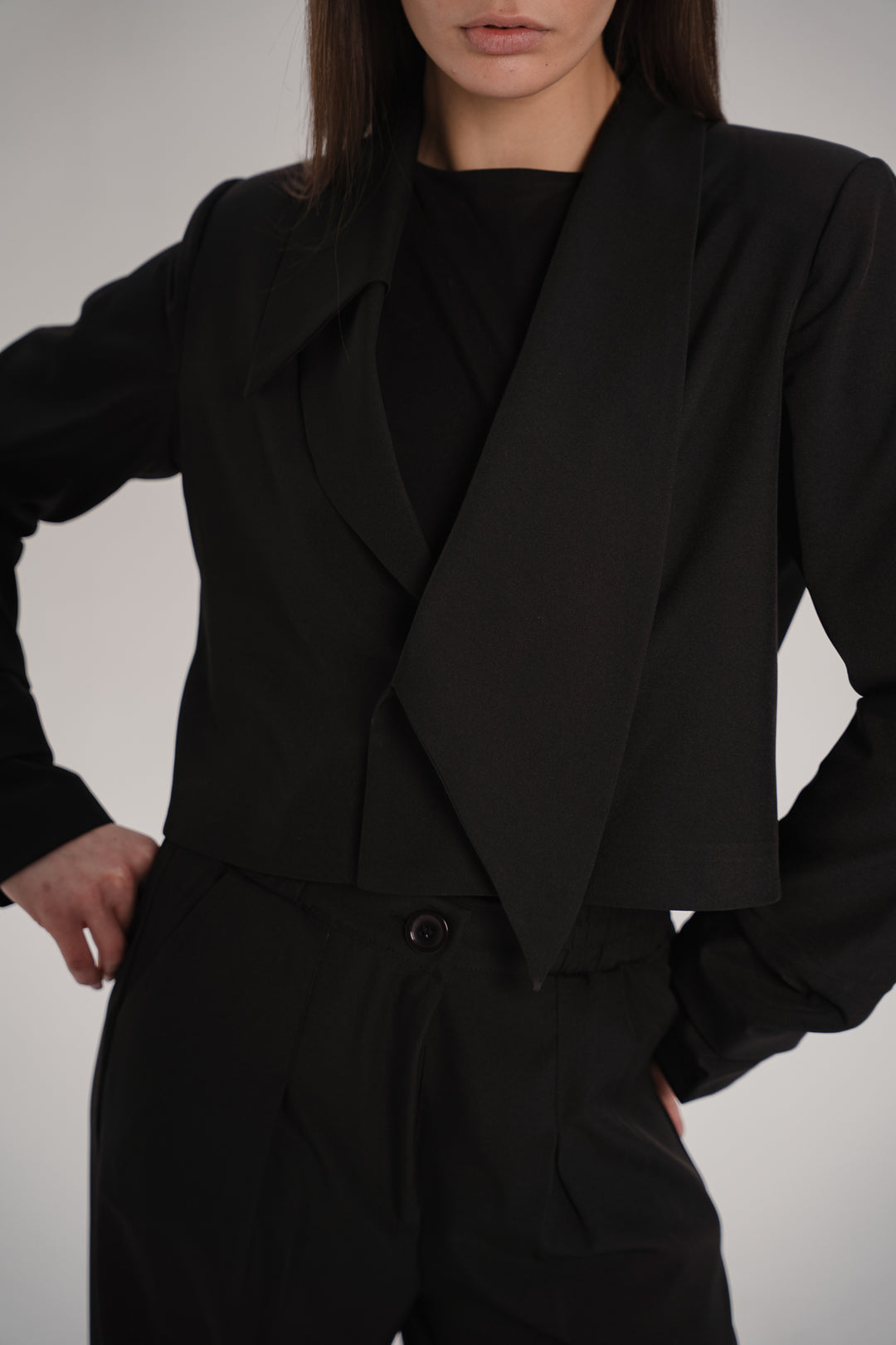 Formal Cropped Set