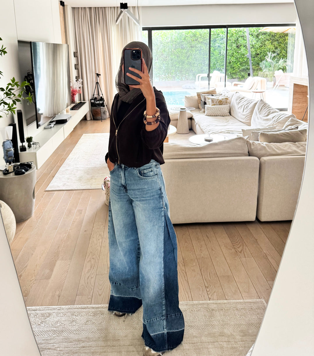 Two-Tone Wide Leg Jeans