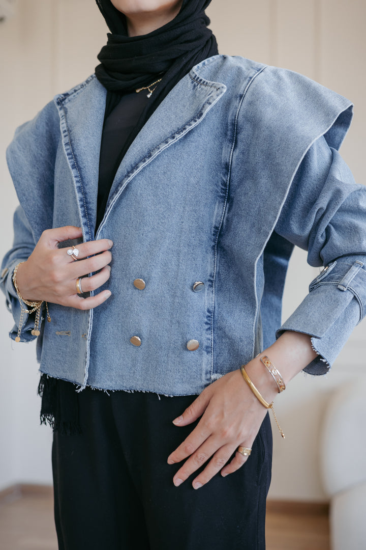 Cropped bold shoulders jacket