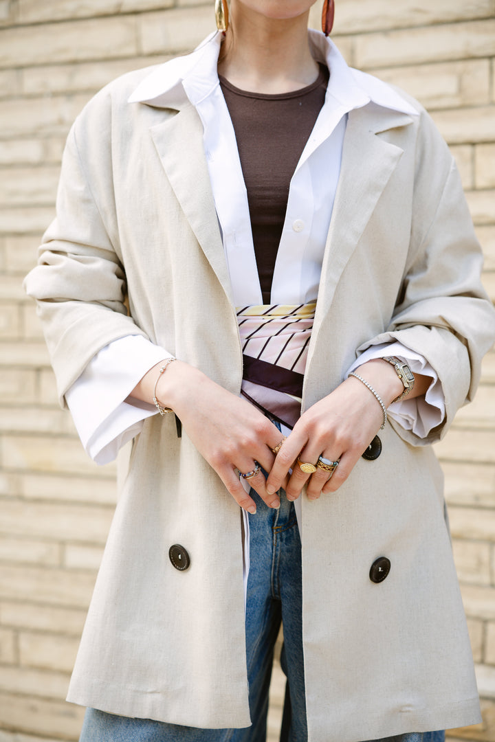 The Buttoned Slits Blazer