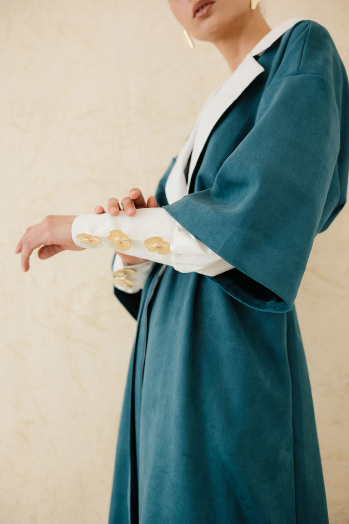 The Pinned Sleeve Kaftan